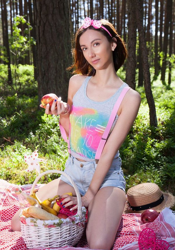 Антонина, 24 года, 8 размер груди